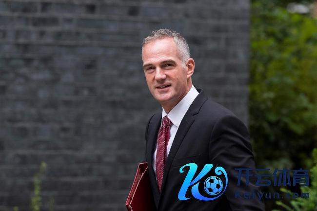 英国科技大臣“光速变脸”：好追忆TikTok，但真香啊